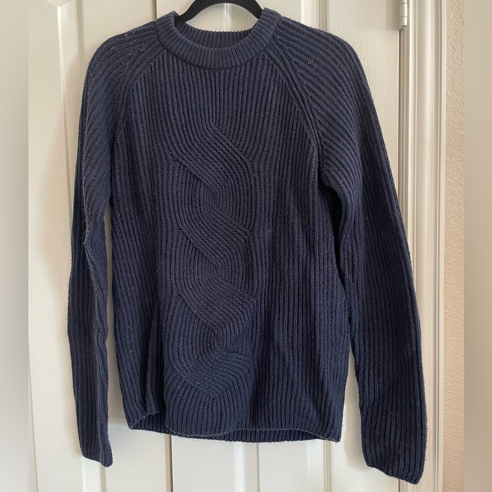 Men’s Crewneck Sweater Medium